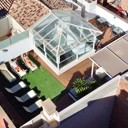 Suites Del Pintor Malaga Bagian luar foto
