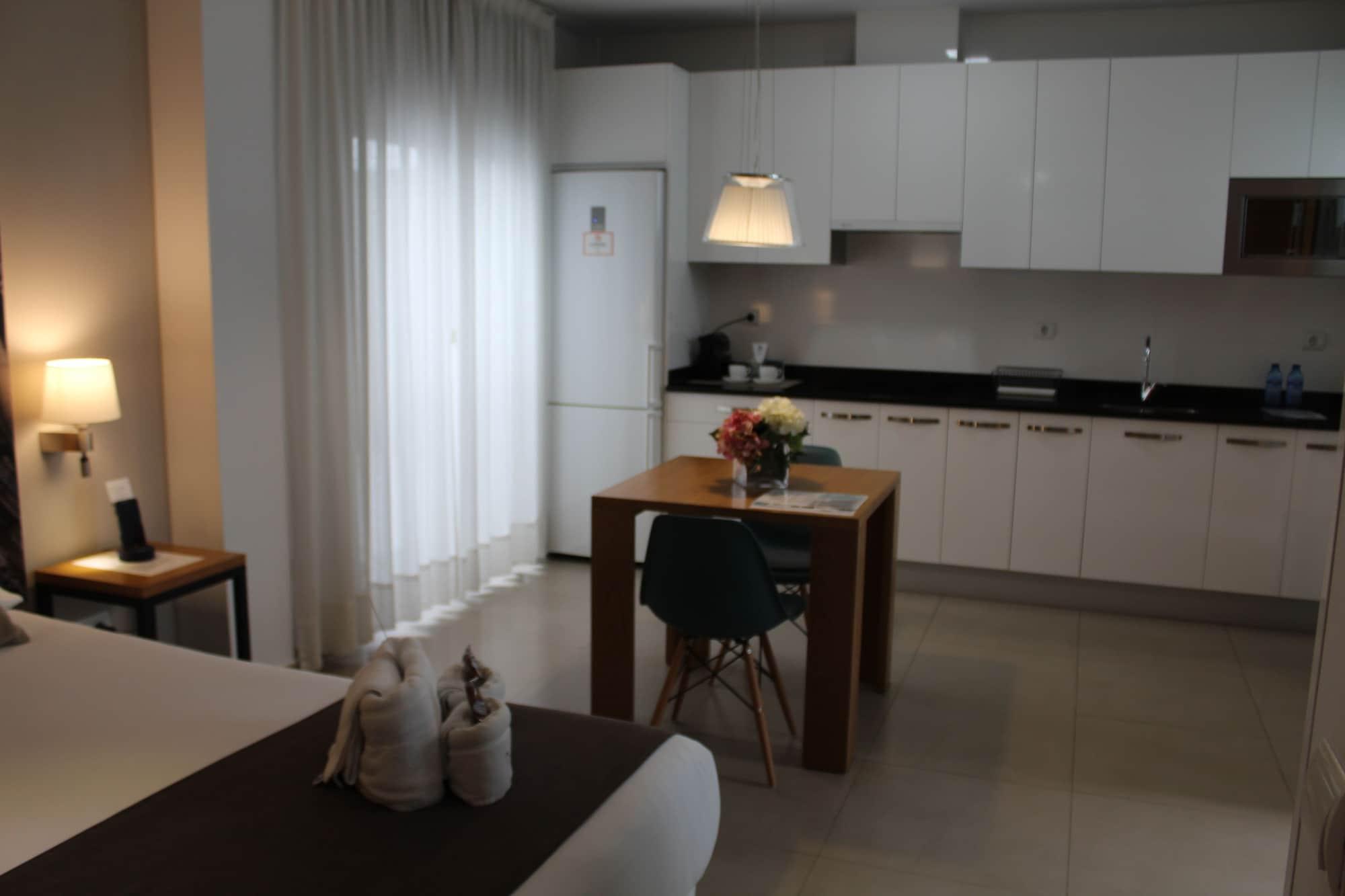 Suites Del Pintor Malaga Bagian luar foto