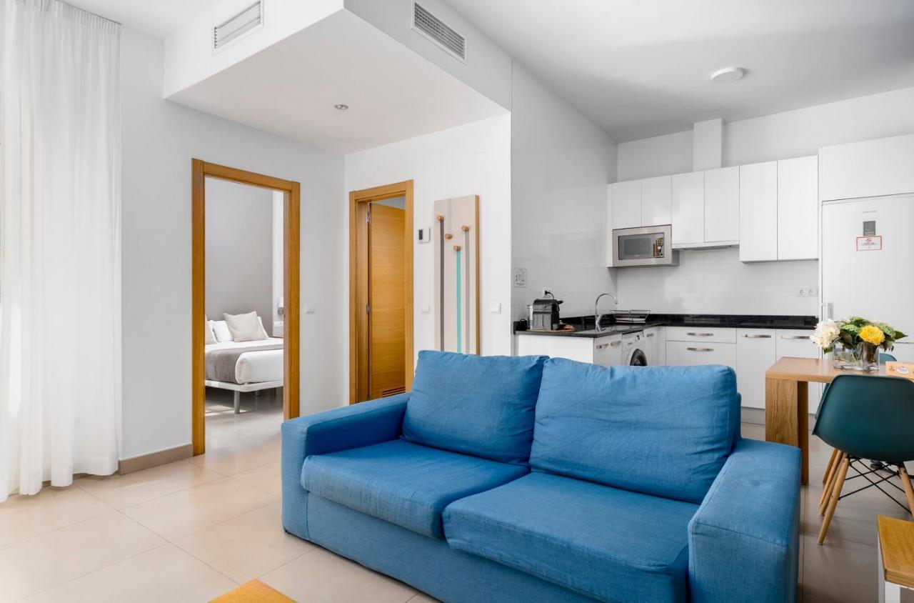Suites Del Pintor Malaga Bagian luar foto
