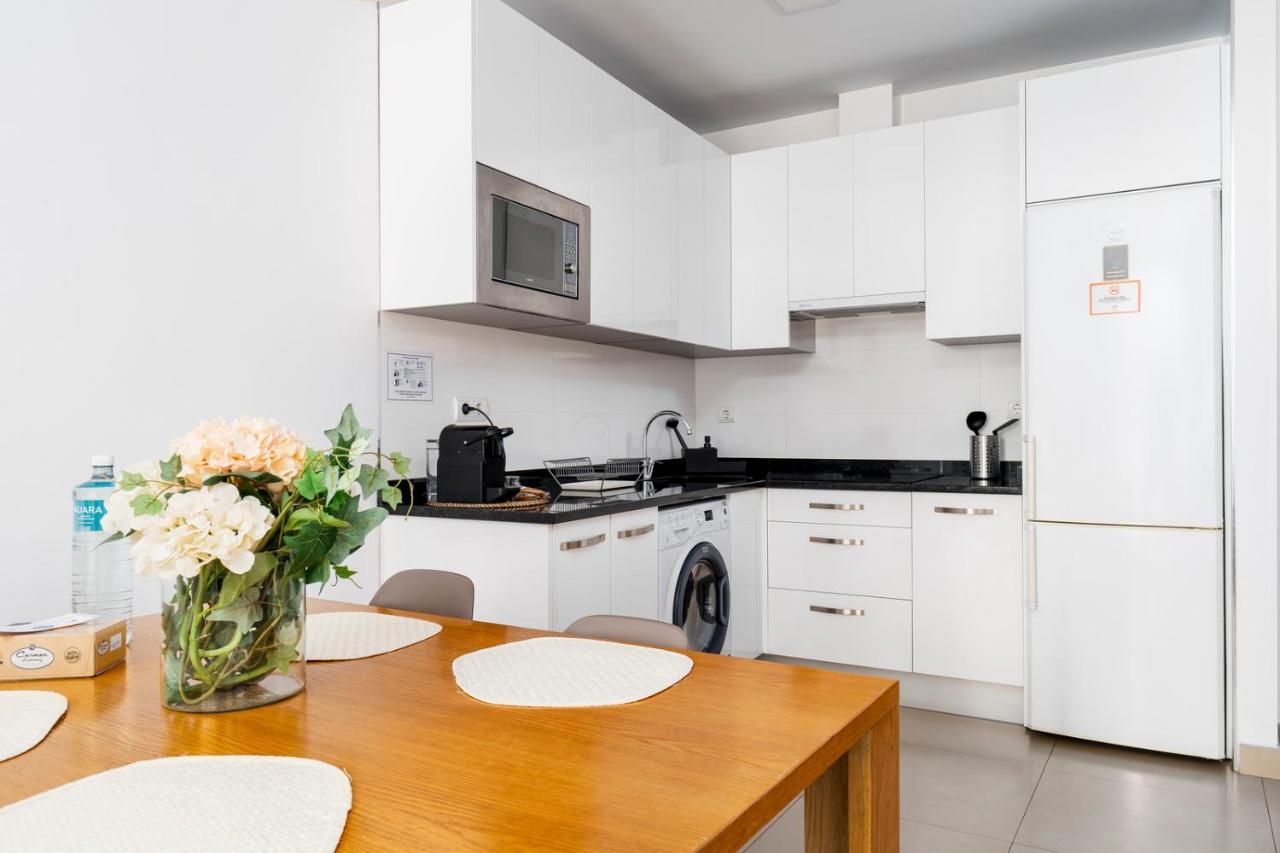Suites Del Pintor Malaga Bagian luar foto