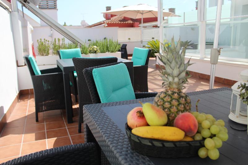 Suites Del Pintor Malaga Bagian luar foto
