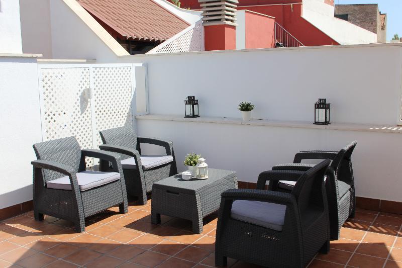 Suites Del Pintor Malaga Bagian luar foto