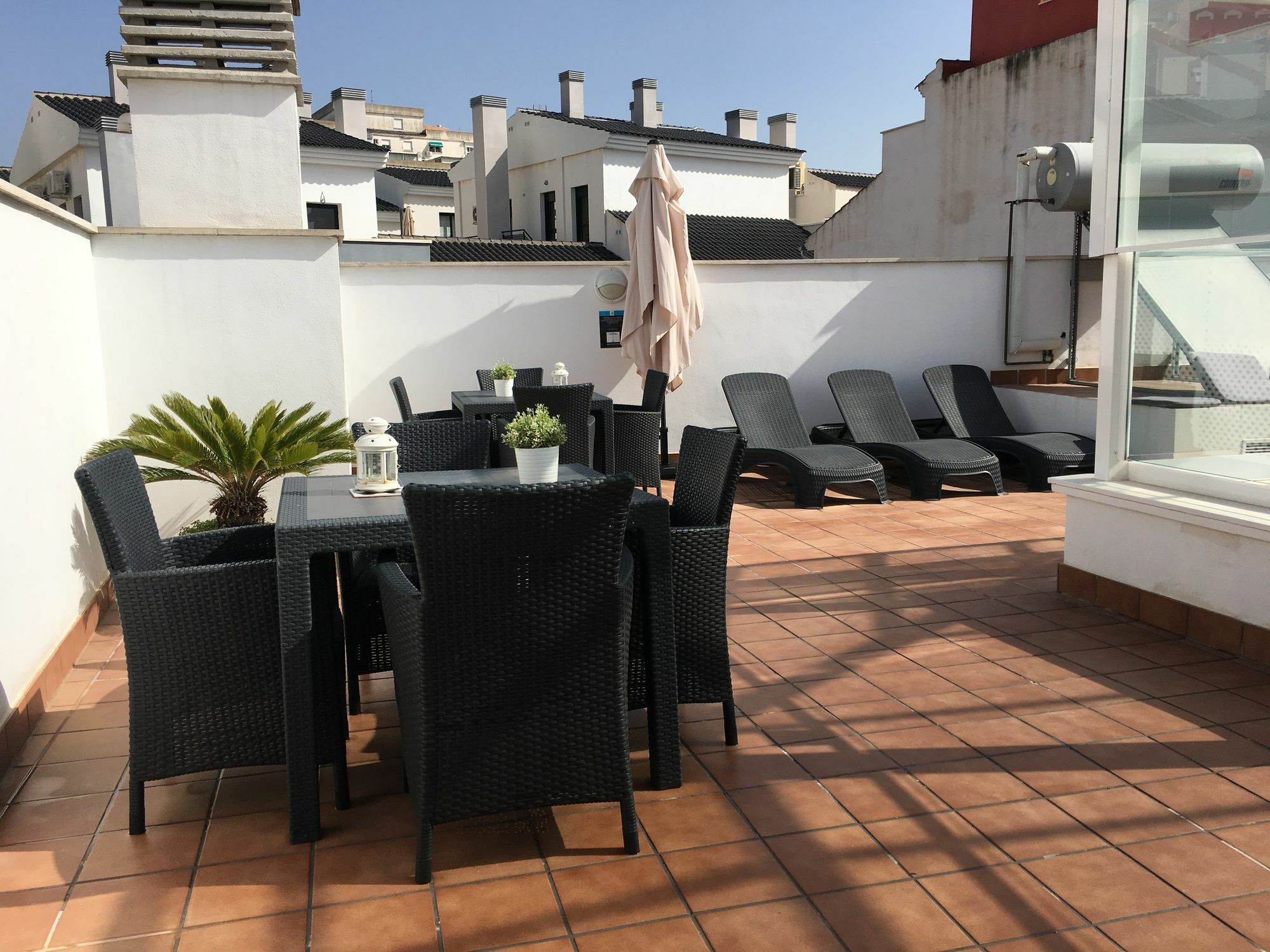 Suites Del Pintor Malaga Bagian luar foto